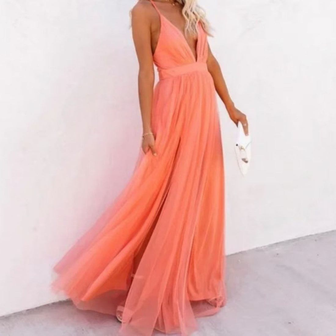 Women’s Maxi Dress – Lightweight Chiffon – Sleeveless – V-Neck – Cinched Waist