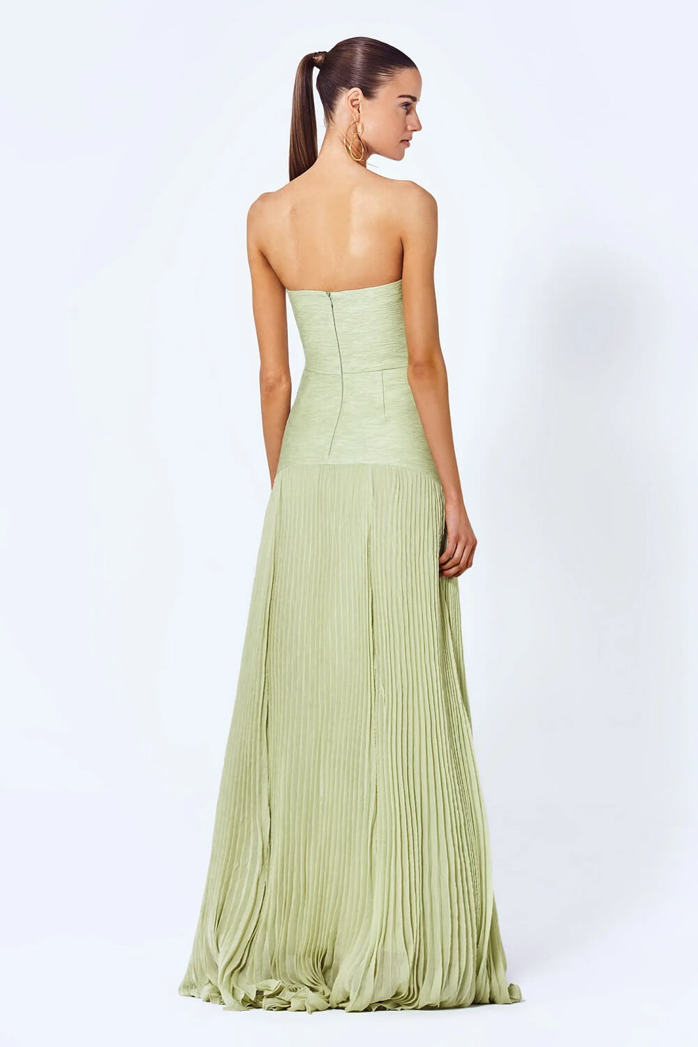 Women’s Maxi Dress – Strapless Fitted Bodice – Pleated Flared Skirt – Elegant Fit